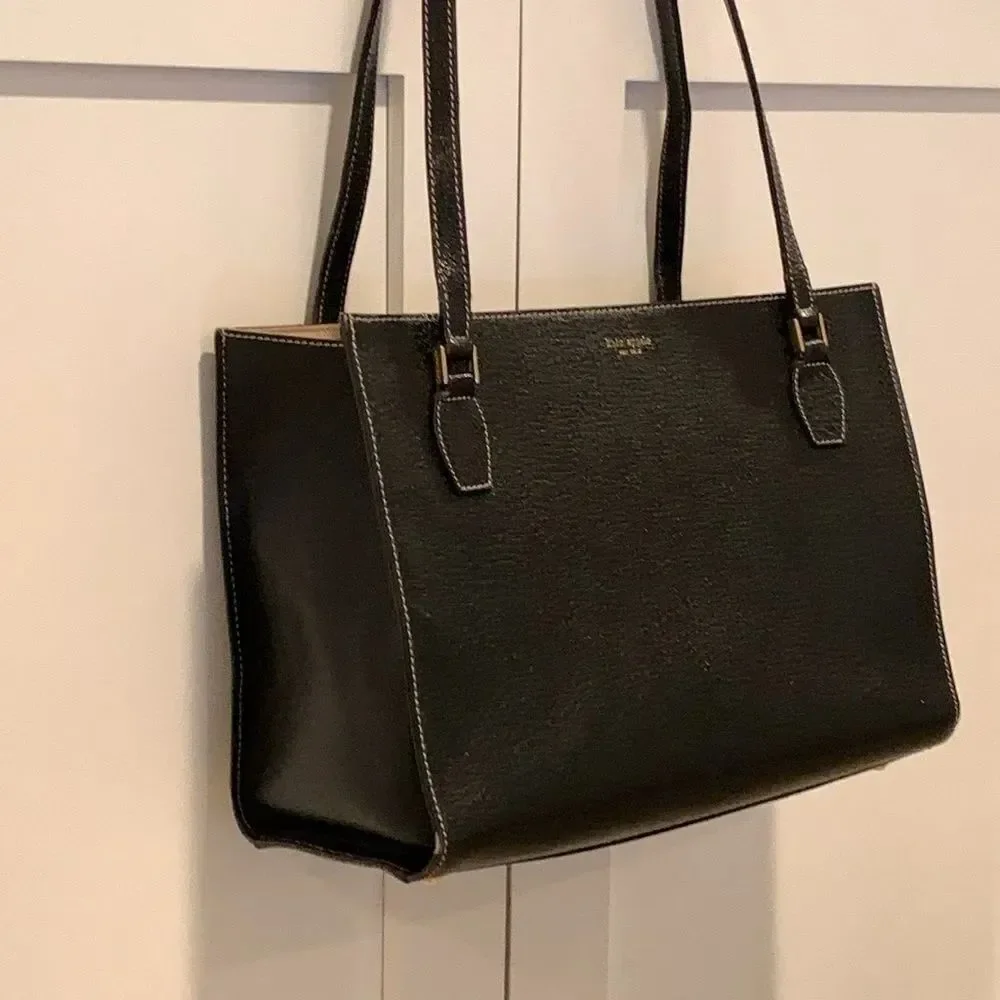 Kate Spade Wellesley Quinn Medium Shoulder Tote in Black Pebbled Leather